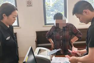 李轶楠：胡明轩正打出生涯最好的一个赛季 他要为球队承担更多